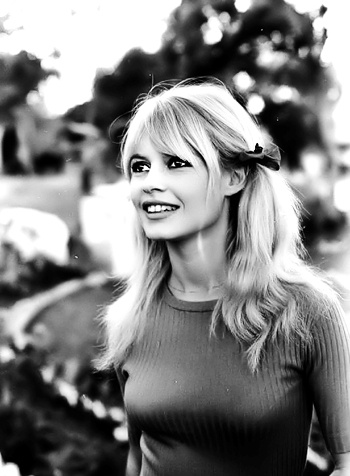 Photo:  Brigitte Bardot 13